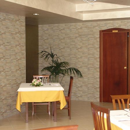 Albergo Villa Bianca San Giovanni Rotondo Kültér fotó